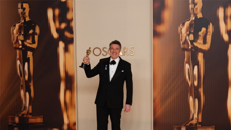 Drehbuchautor Peter Straughan erhält einen Oscar® in der Kategorie Writing (Adapted Screenplay)