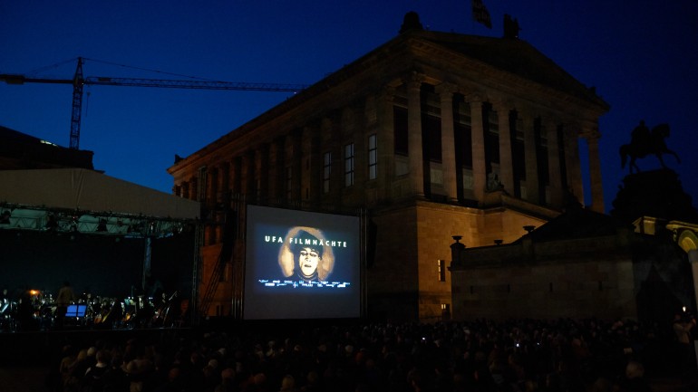 UFA Filmnächte 2014 auf dem Kolonnadenhof der Museumsinsel
