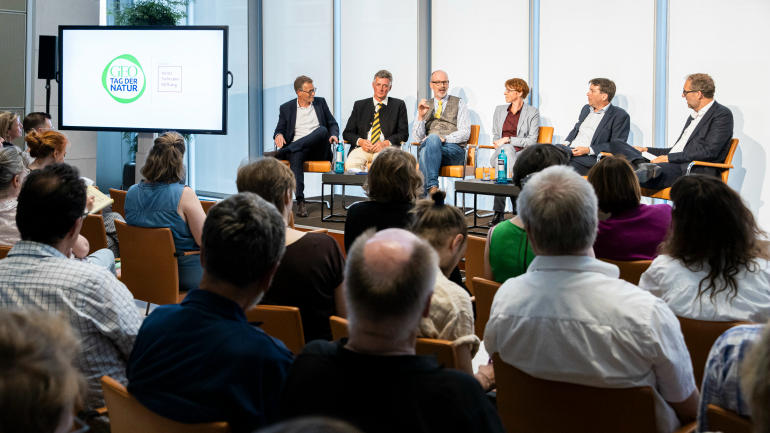 v.l.: Andreas Gehlhaar, Ludolf von Maltzan, Peter Wohlleben, Prof. Dr. Britta Tietjen, Dr. Hannes Petrischak, Dr. Christoph Kucklick
