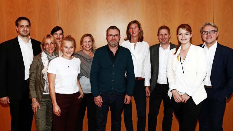 Die Mitglieder der Bertelsmann-Arbeitsgruppe zum Thema Pressefreiheit 